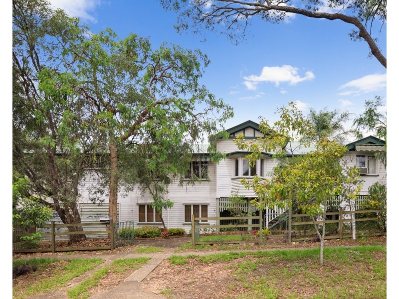 3 Baty Street, St Lucia QLD 4067