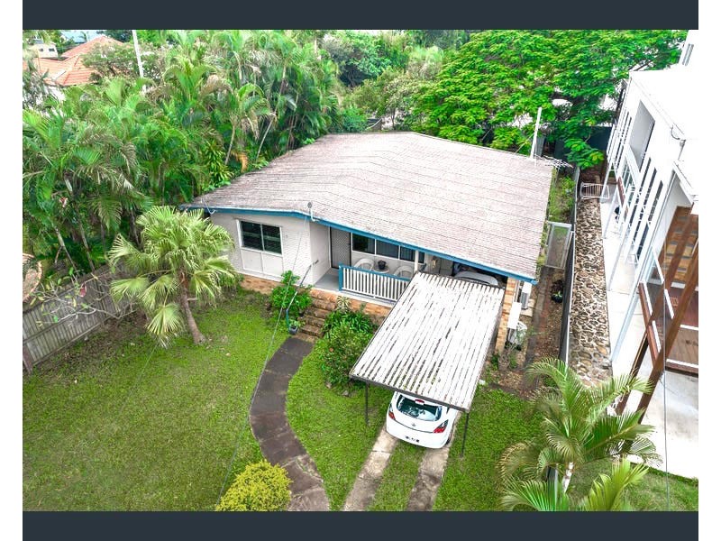 18 Oxley Road, Chelmer QLD 4068