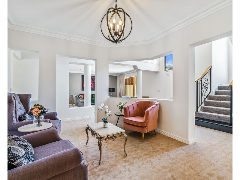 114 Waratah Avenue, Dalkeith WA 6009