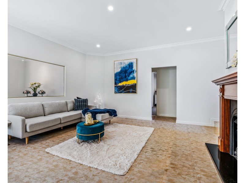 114 Waratah Avenue, Dalkeith WA 6009