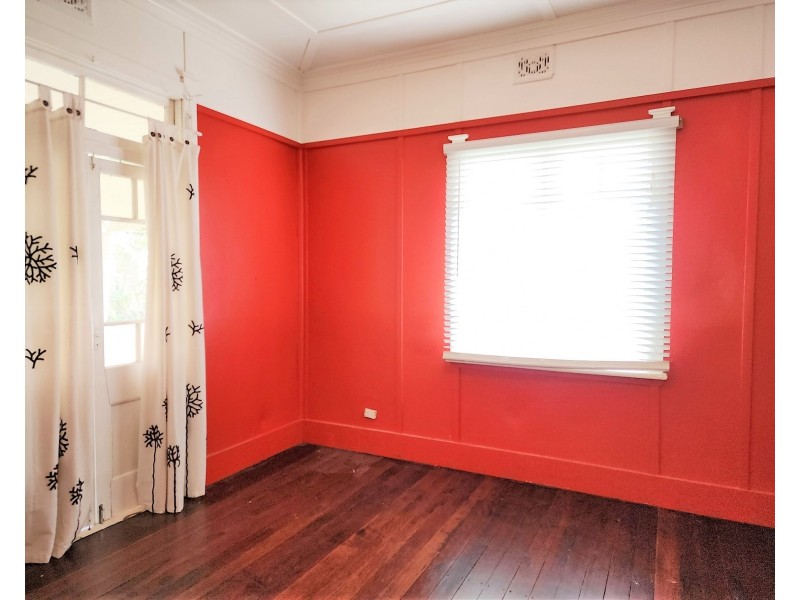 4 James Street, Girards Hill NSW 2480