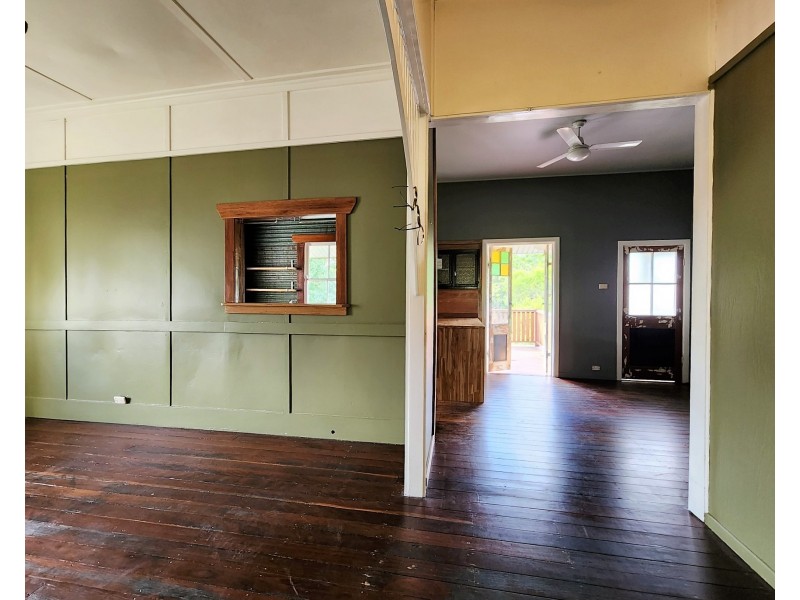 4 James Street, Girards Hill NSW 2480