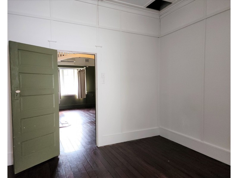 4 James Street, Girards Hill NSW 2480