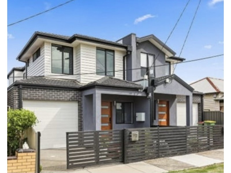 2/8 Dawson Avenue, Footscray VIC 3011