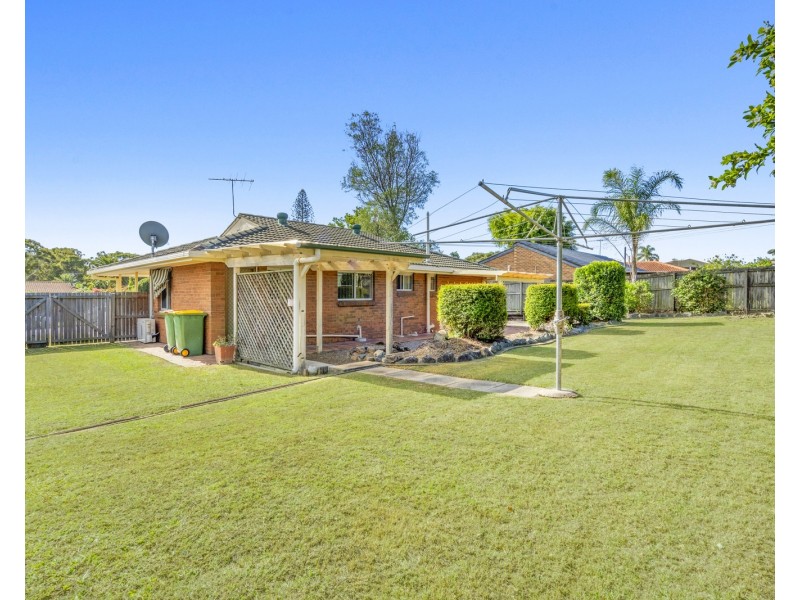 33 Waratah Avenue, Victoria Point QLD 4165