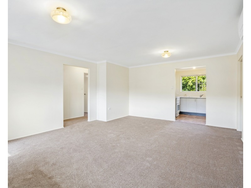 33 Waratah Avenue, Victoria Point QLD 4165