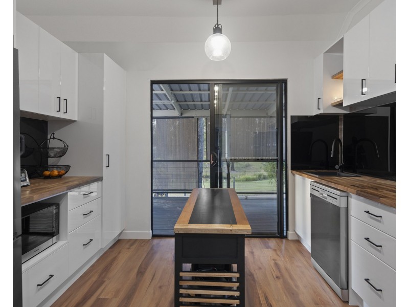 16-18 Condamine Drive, Logan Village QLD 4207