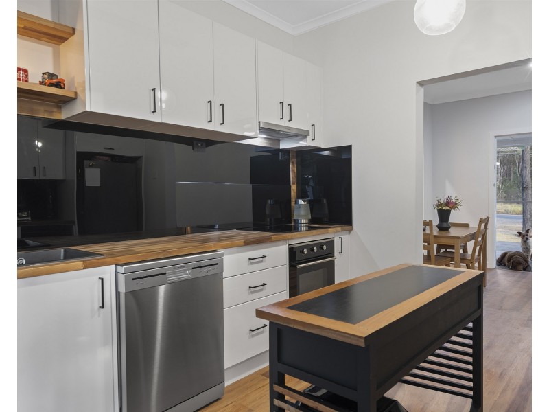 16-18 Condamine Drive, Logan Village QLD 4207