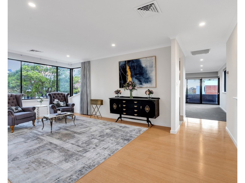 1 Neville Road, Dalkeith WA 6009