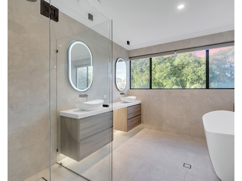 1 Neville Road, Dalkeith WA 6009