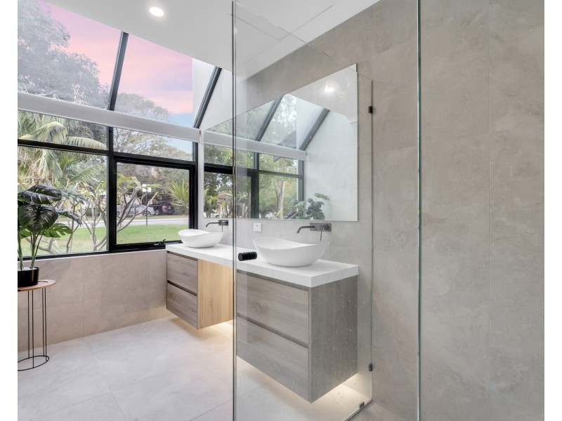 1 Neville Road, Dalkeith WA 6009