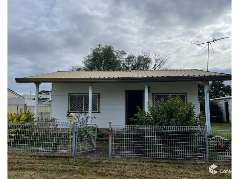 44 Daniel Street, Cessnock NSW 2325