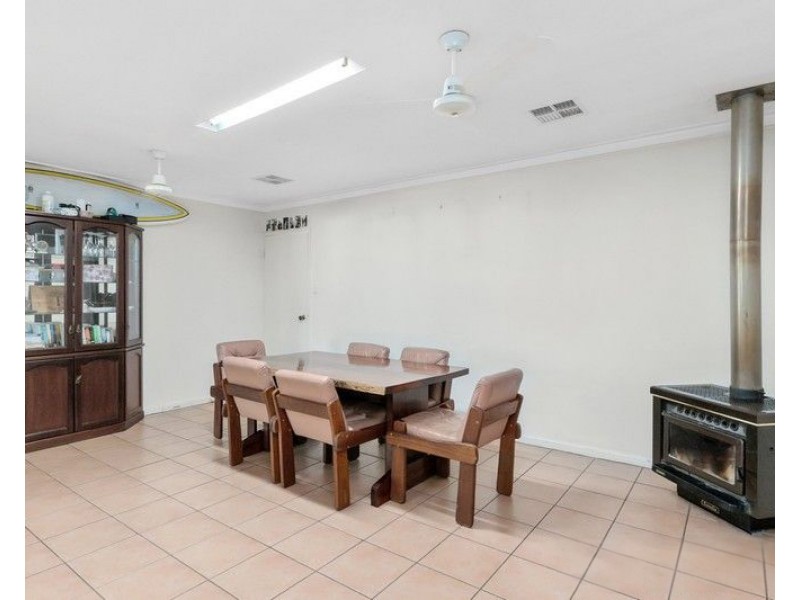 35 Malek Drive, Mardella WA 6125