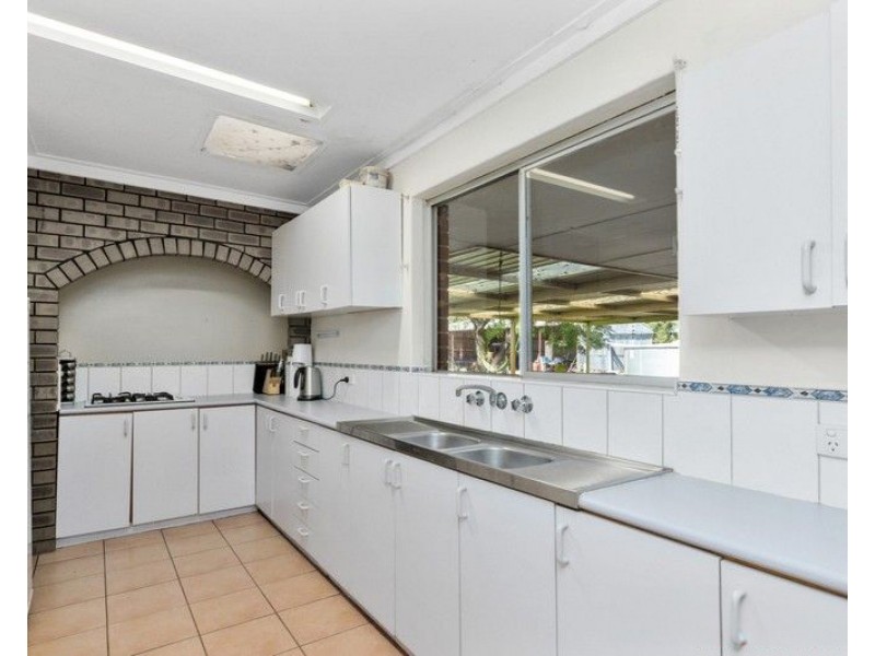 35 Malek Drive, Mardella WA 6125