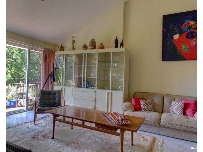 83 Bateke Road, Tamborine Mountain QLD 4272