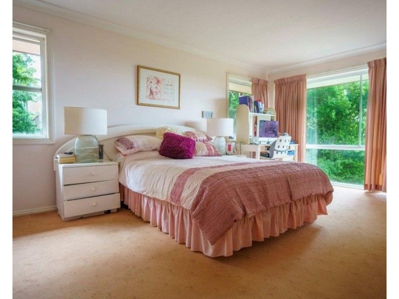 83 Bateke Road, Tamborine Mountain QLD 4272