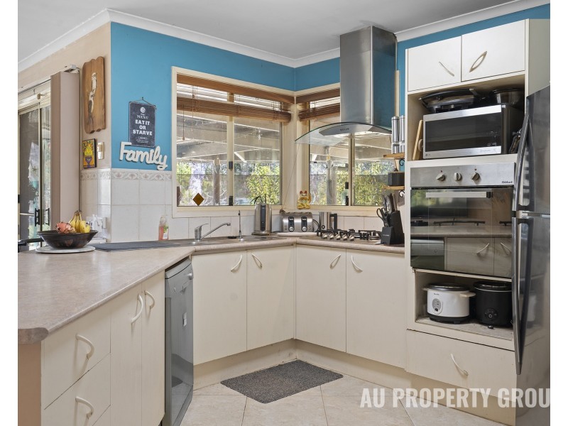 14 Batavia Court, Park Ridge South QLD 4125