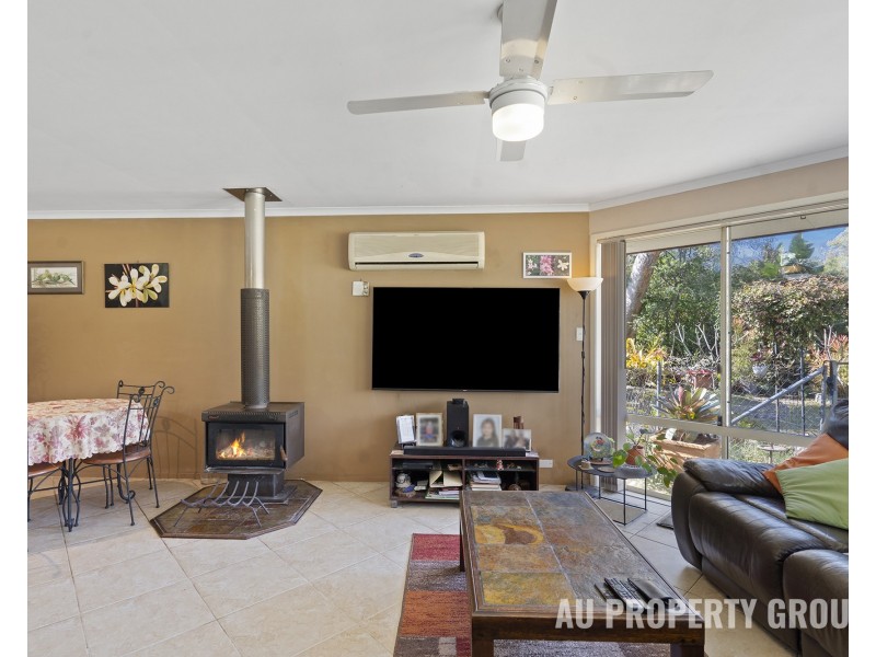 14 Batavia Court, Park Ridge South QLD 4125