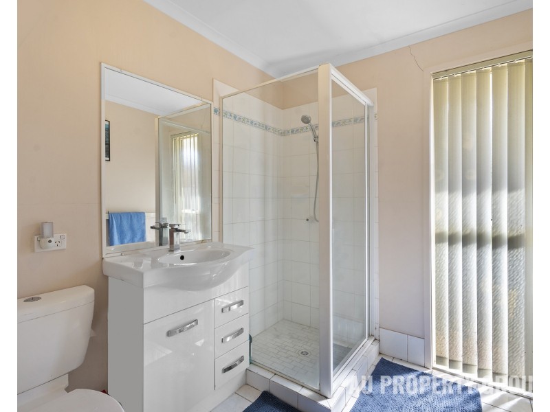 14 Batavia Court, Park Ridge South QLD 4125