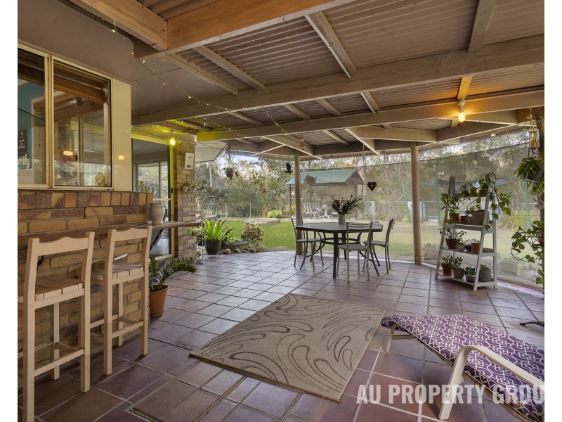 14 Batavia Court, Park Ridge South QLD 4125