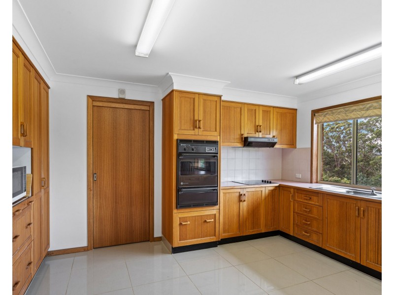 26 Highview Crescent, Modanville NSW 2480