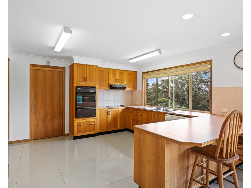 26 Highview Crescent, Modanville NSW 2480
