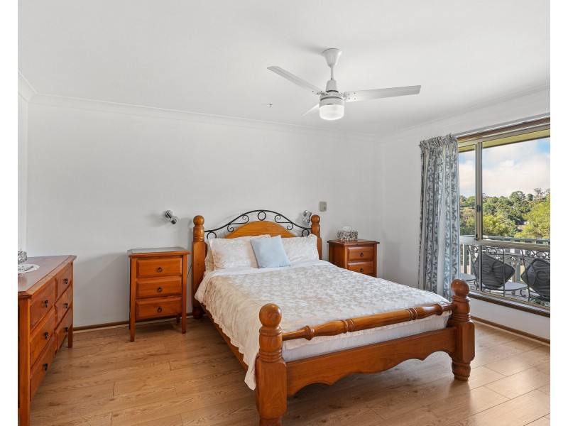 26 Highview Crescent, Modanville NSW 2480