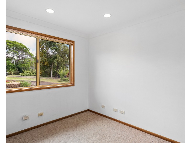 26 Highview Crescent, Modanville NSW 2480