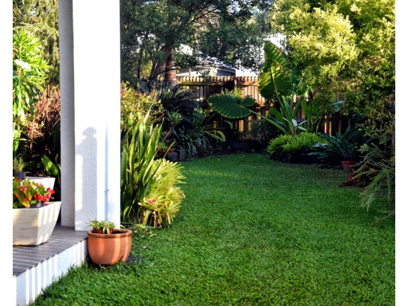 12 Virginia Court, Balgal Beach QLD 4816