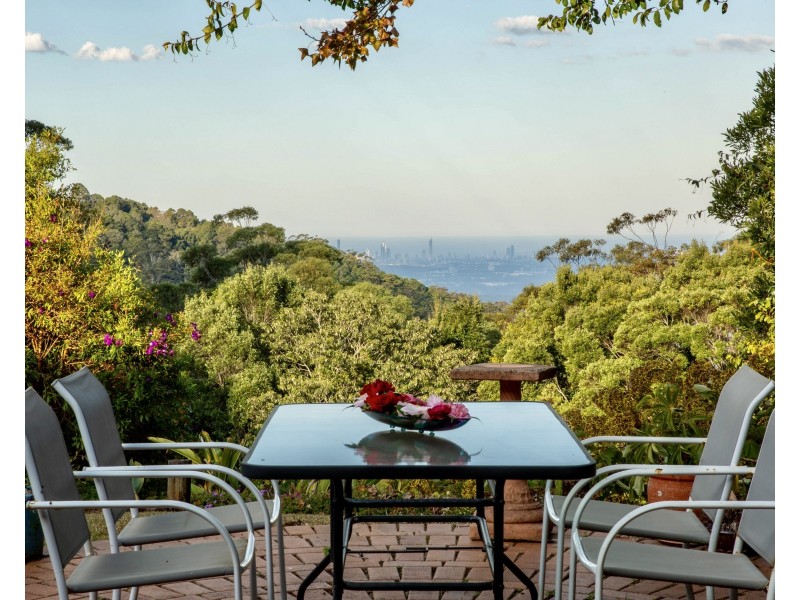 83 Bateke Road, Tamborine Mountain QLD 4272