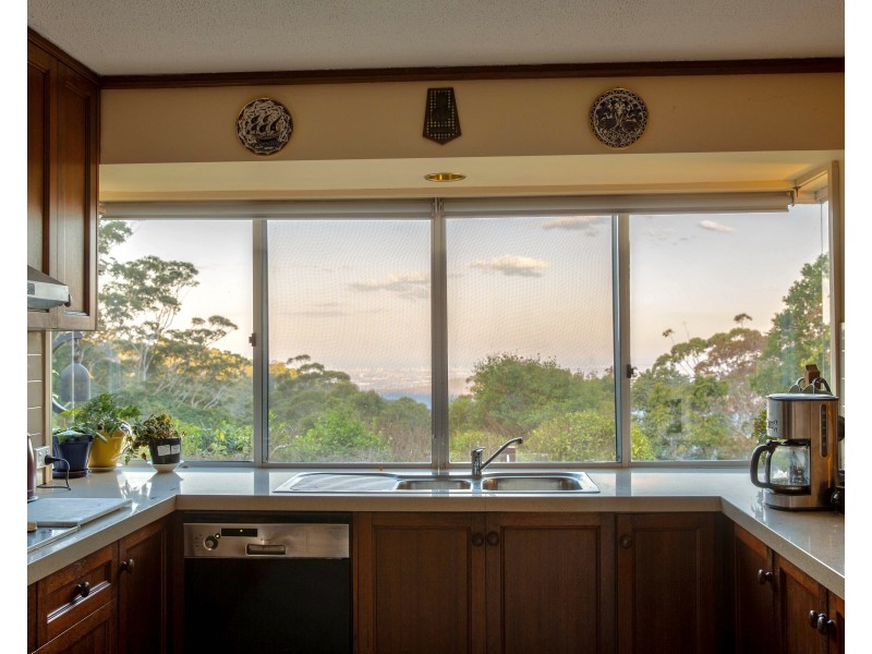 83 Bateke Road, Tamborine Mountain QLD 4272