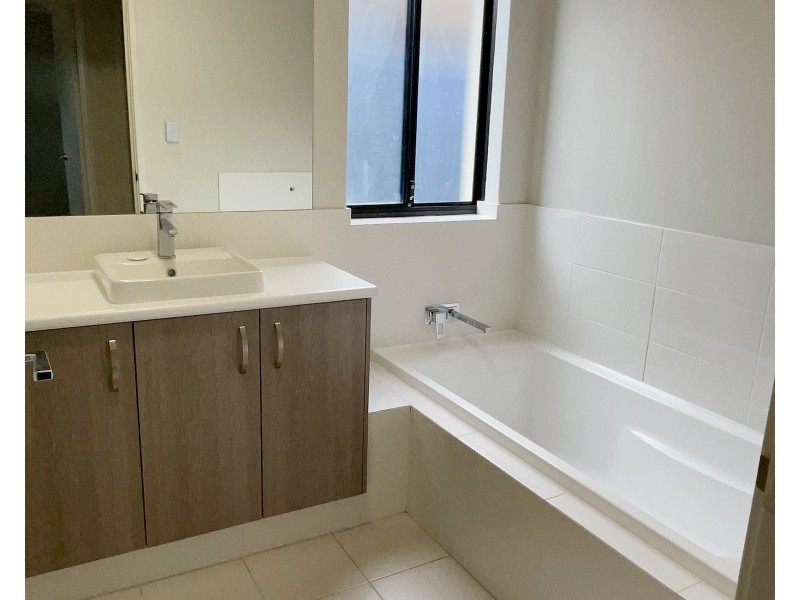 4 Kadgo Rise, Baldivis WA 6171