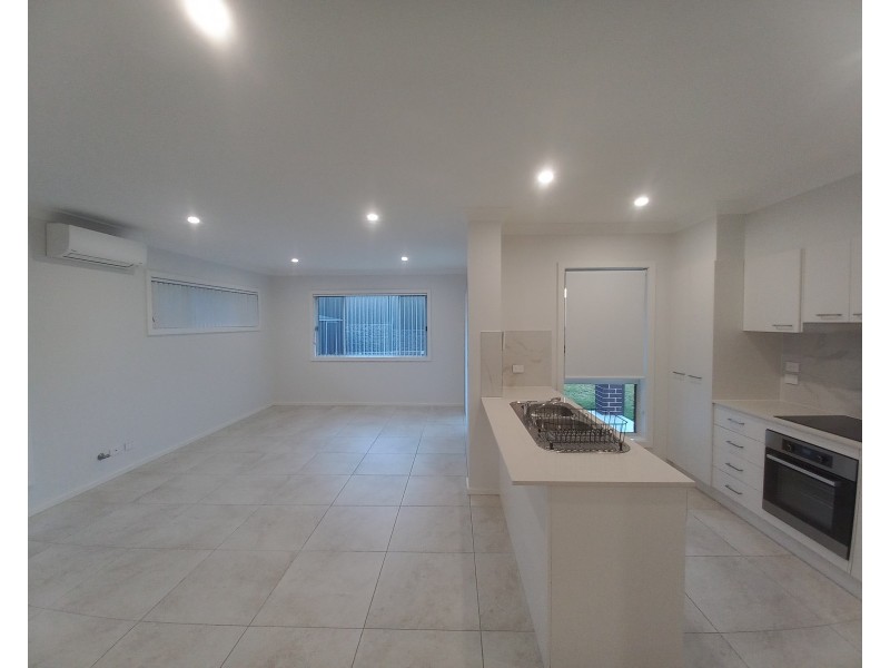 164 Mustang Avenue, Box Hill NSW 2765