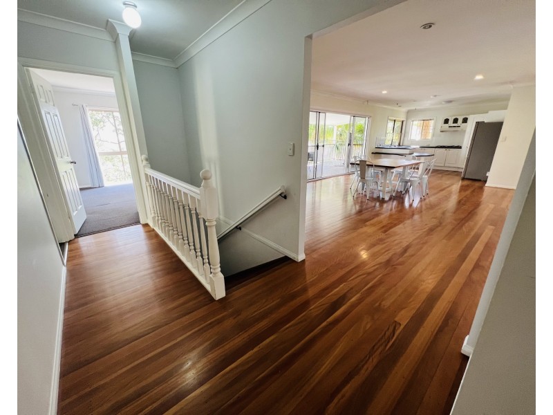 5 Bayview Drive, Tanah Merah QLD 4128