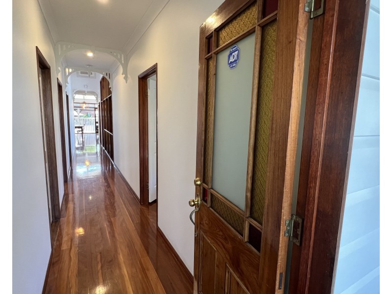 5 Bayview Drive, Tanah Merah QLD 4128