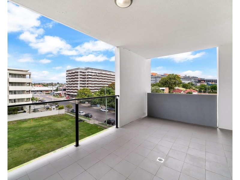 308/28 Wolseley Street, Woolloongabba QLD 4102