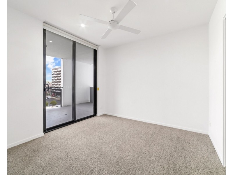308/28 Wolseley Street, Woolloongabba QLD 4102