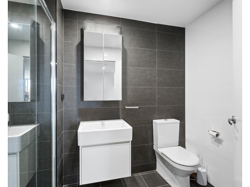 308/28 Wolseley Street, Woolloongabba QLD 4102