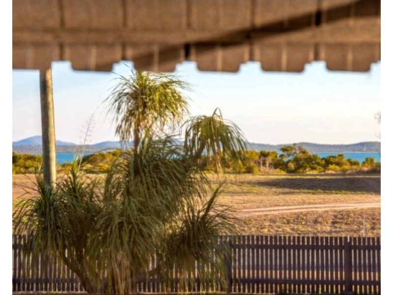 50 Wentworth Street, Bowen QLD 4805