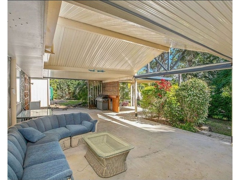 4 Kinross Road, Thornlands QLD 4164