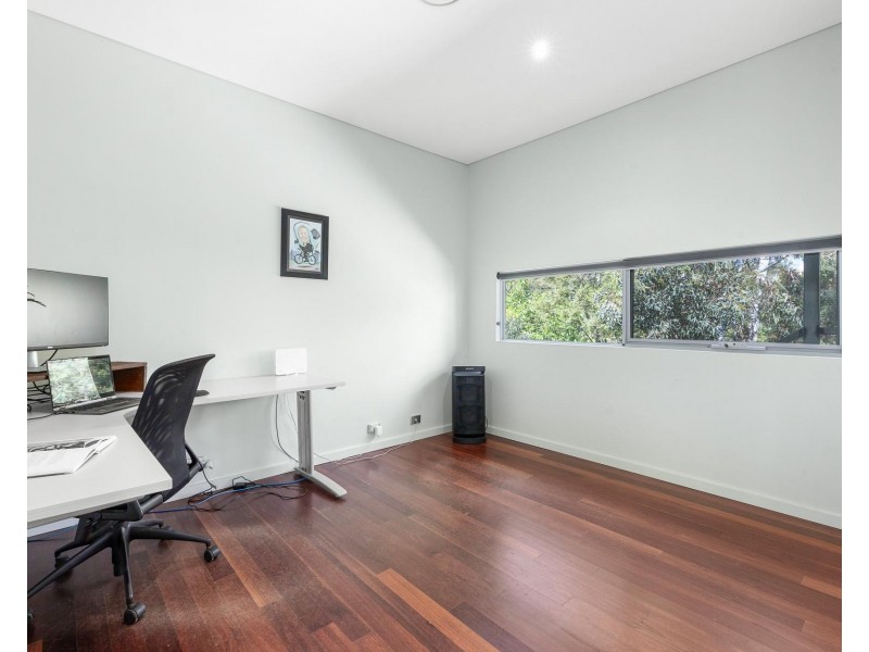 43 Throssell Road, Swan View WA 6056