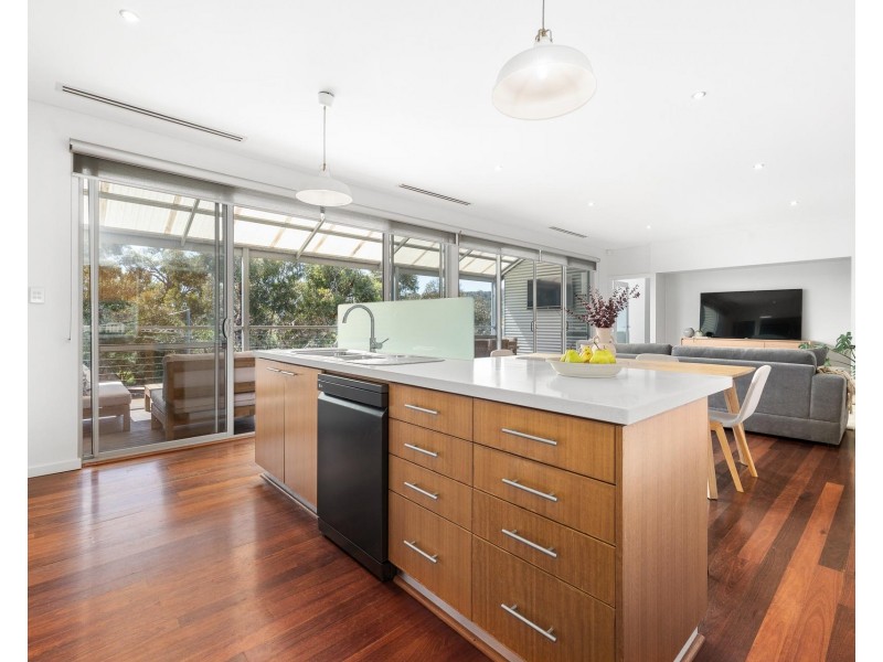 43 Throssell Road, Swan View WA 6056