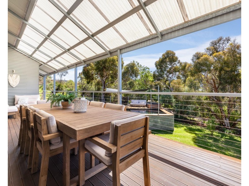 43 Throssell Road, Swan View WA 6056