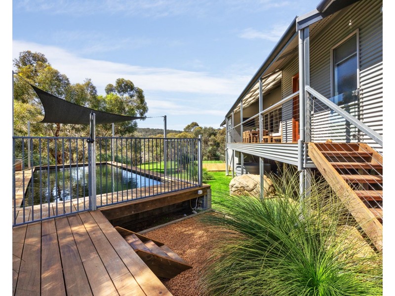 43 Throssell Road, Swan View WA 6056