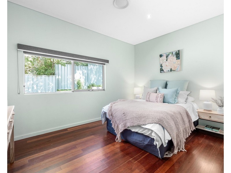 43 Throssell Road, Swan View WA 6056