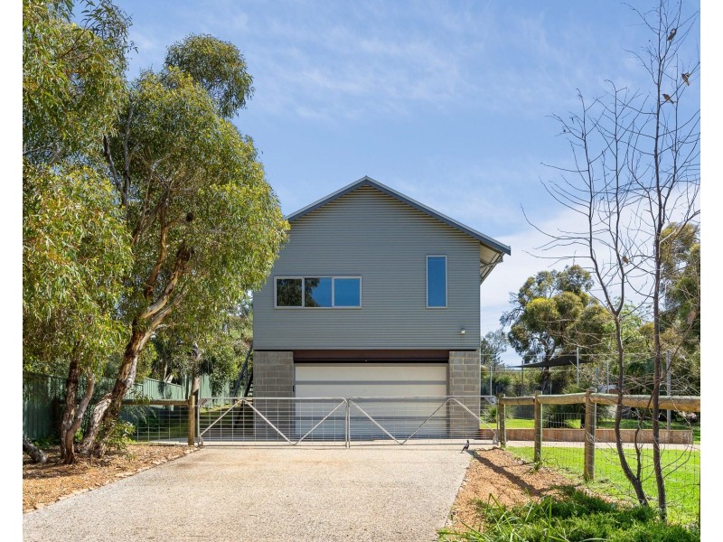 43 Throssell Road, Swan View WA 6056