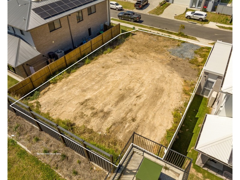 13 Crusoe Street, Coomera QLD 4209