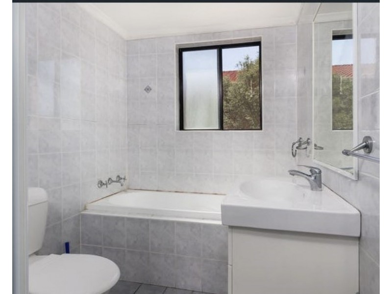 4/14-16 Macquarie Road, Auburn NSW 2144