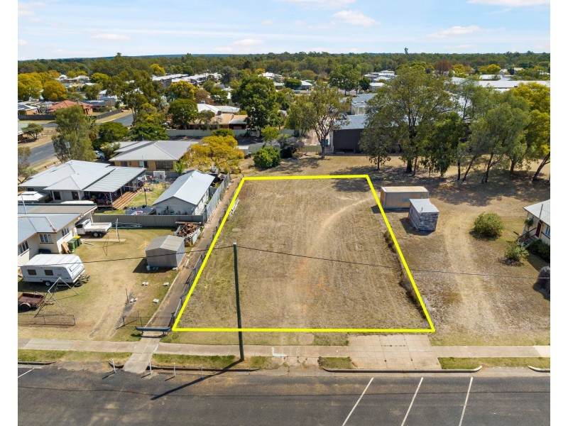 33 Colamba Street, Chinchilla QLD 4413