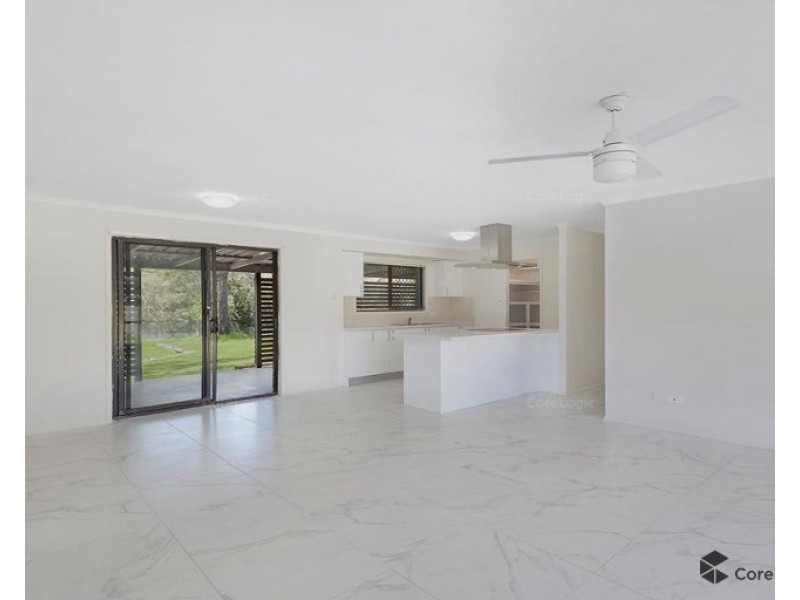 40 Ivanhoe Drive, Bethania QLD 4205